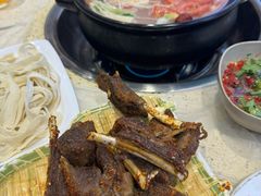-九寨特色牦牛肉汤锅 羊肉汤锅