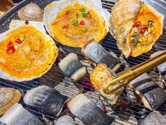 -围炉肉舍•炭烤活鳗•丹东海鲜烤肉(步行街店)