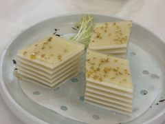 -万山楼海鲜酒家·二十三年老字号