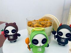 -奈雪的茶(百盛店)