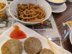 -周大娘牛乳(旧寨古村总店)
