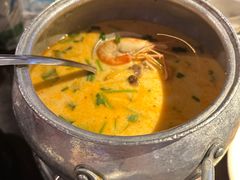 -大头虾越式风味餐厅(光明广场店)