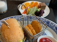 -杭州逸酒店(西湖武林店)