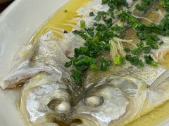 -品鲜村农家菜·阳澄湖大闸蟹(总店)