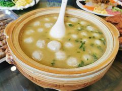 -洁神饭庄·海鲜·青岛菜·30年老字号(五四广场店)