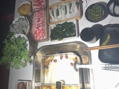 -九鼎轩脆毛肚火锅(南京东路店)