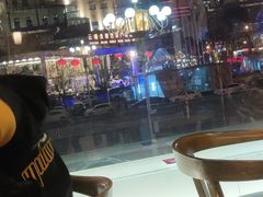 -东方红海鲜百汇(国际大厦店)