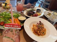 -芳草地西式融合餐厅(回龙窝店)