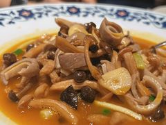 -铜锣湾·有麝自然香(渝北财富中心店)