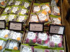-来伊份(龙之梦长宁店)