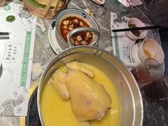 -禄婶鸡煲·打边炉