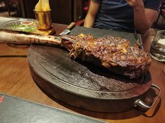 -恰餐厅及酒吧 CHAR Bar & Grill (北京丽都皇冠假日店)