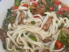 辣椒炒肉粉-虎子面粉馆(五一东村店)