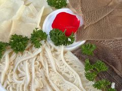 -慢丽江·云南野生菌土鸡锅(西山店)