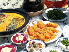 -七的湖·晚芳亭·阳澄湖农家菜·大闸蟹(莲花岛店)