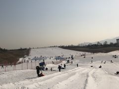 -华彬猛犸滑雪场
