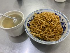 -高师傅特色米粉汤包(建设路店)
