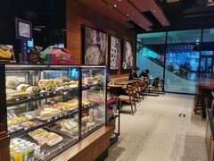 面包甜点陈列柜-星巴克臻选(北京太阳宫凯德店)