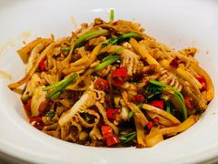 酸萝卜炒牛百叶-炊烟小炒黄牛肉(中心印象城店)