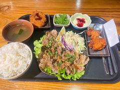 -宋家族亭多国籍料理(泰华城店)