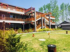 -大连步云山老汤度假山庄