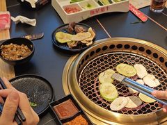 -極屋鮨牛 · 烧肉酒场(时代C馆店)