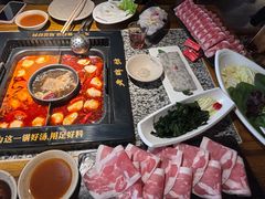 -老牌坊云南鱼豆花火锅(哈西万达店)