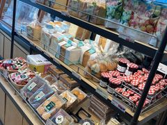 面包甜点陈列柜-多乐之日(田林东路店)