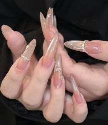 -LILY NAILS美甲美睫