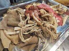 -金鼎雪山牦牛杂火锅(理县总店)