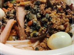 -水平有限螺蛳粉(宏达大厦店)