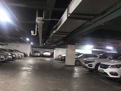 -上海市闵行区中心医院·停车场