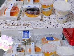 -禾沐·轻食·面包·咖啡