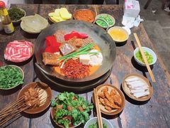 -四小区火锅·巷子里的重庆火锅(花照壁店)