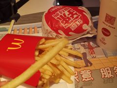 -麦当劳(中山公园龙之梦店)