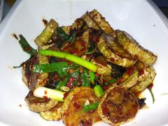 -独一佳老胡湘菜馆(矿山路店)