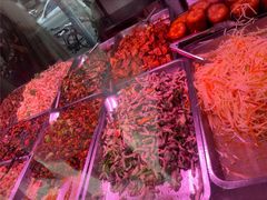 -老六素货(王顶堤店)