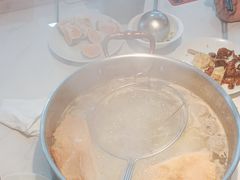 -花田里捞牛火锅(天润店)