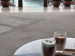 -亚龙湾喜来登·美景台大堂吧