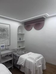 -苗方清颜痘肌研究所