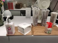 -Manner Coffee(宜山路地铁站店)