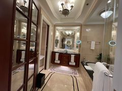 -广州富力丽思卡尔顿酒店