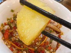 -岳记兴隆·青城腊排铜火锅(融创店)