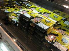 -周黑鸭(北京海淀区新中关店)