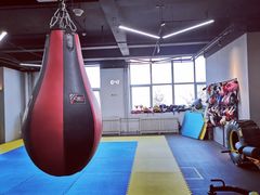 -享受健身·美体塑形馆