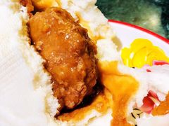 -白玉兰食品甜凤店(合生汇店)