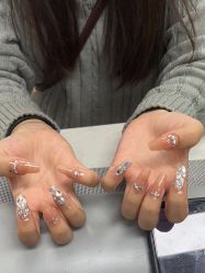 -尤米一站式美甲美睫