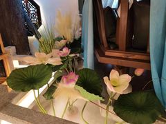 -荷塘秋月·本帮江浙菜(国权路店)