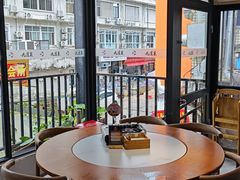 -九道菜有鸡鱼头(石鼓路店)