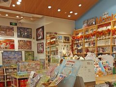 -猫的天空之城概念书店(印象城购物中心店)